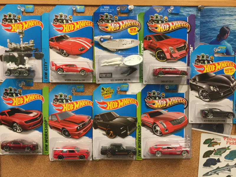 Illustration for article titled New Hot Wheels Display, Latest Haul and Trade Cars